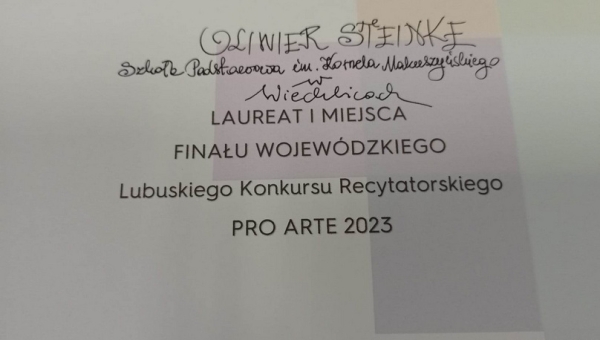 Oliwier laureatem